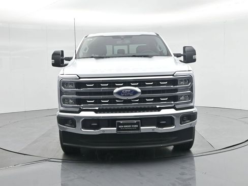 New 2026 Ford F250 Lariat w/ Lariat Premium Package image 54