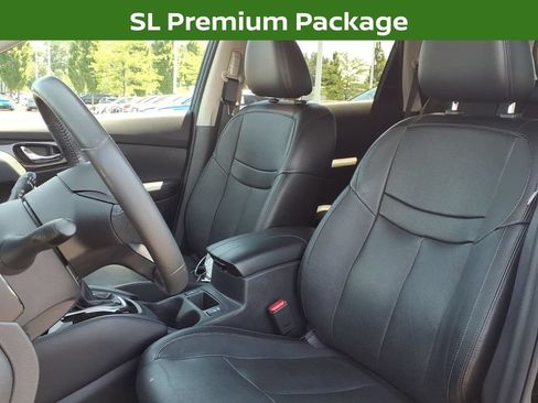 Used 2017 Nissan Rogue SL w/ SL Premium Package AWD/4WD image 15