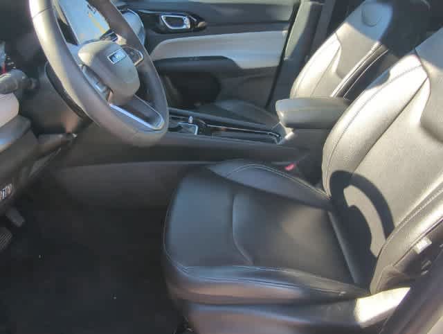 Certified 2025 Jeep Compass Limited AWD/4WD image 16