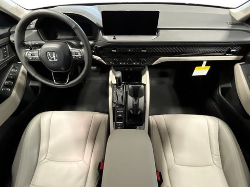 New 2026 Honda Accord EX-L image 16