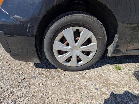 Used 2013 Subaru Impreza 2.0i AWD/4WD image 11