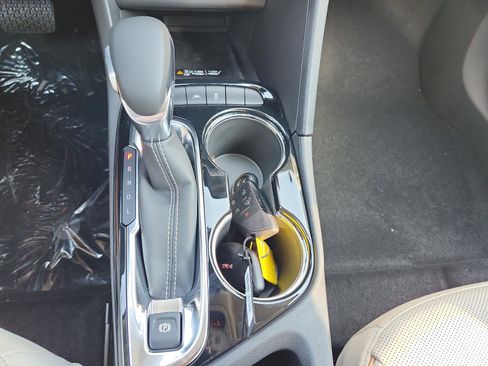 New 2026 Buick Encore GX Avenir w/ Avenir Technology Package image 17