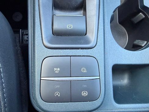 Used 2022 Ford Maverick XL FWD image 24