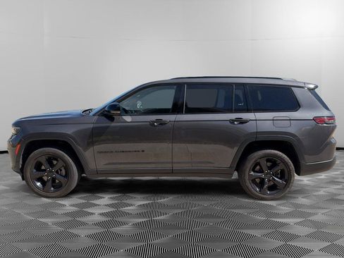 Used 2024 Jeep Grand Cherokee L Altitude AWD/4WD image 6