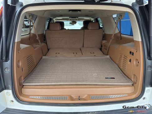 Used 2016 Cadillac Escalade ESV Platinum image 8