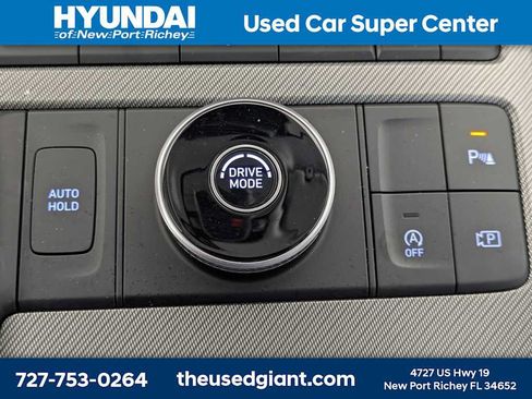 Certified 2025 Hyundai Palisade SE FWD image 27