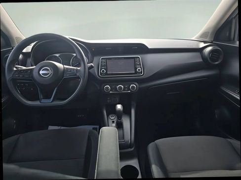 Used 2024 Nissan Kicks S FWD image 13