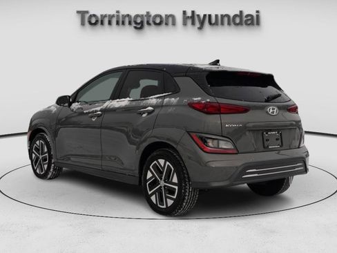 Certified 2023 Hyundai Kona SE w/ Cargo Package image 5