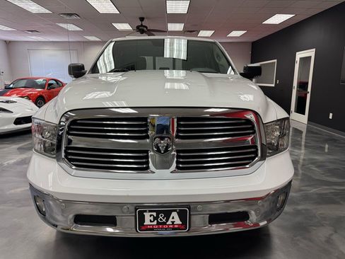 Used 2017 RAM 1500 Lone Star AWD/4WD image 11