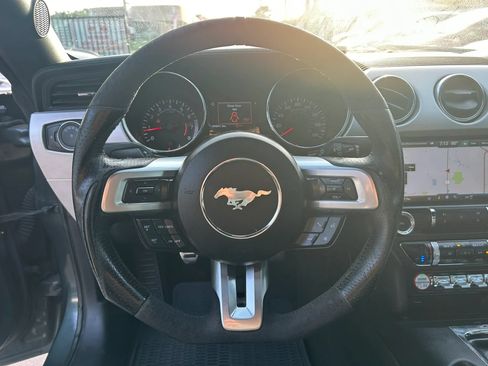 Used 2015 Ford Mustang GT Premium RWD image 24