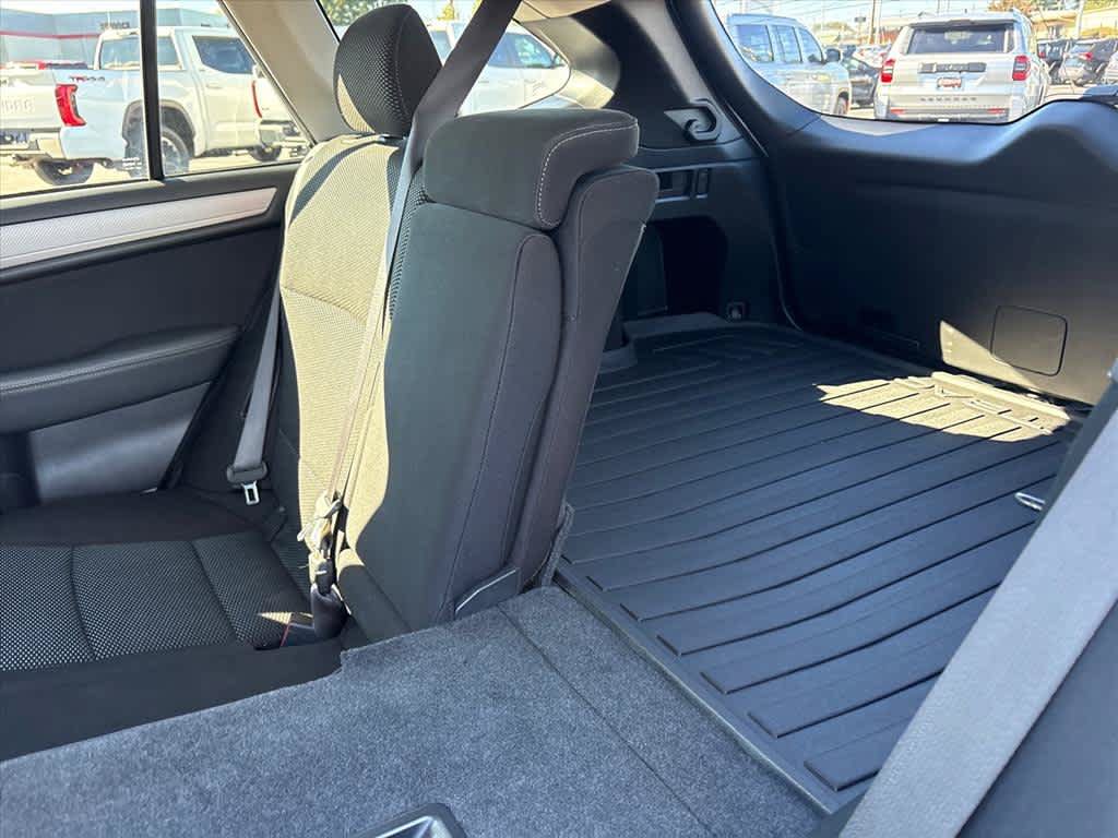 Used 2019 Subaru Outback 2.5i Premium AWD/4WD image 8