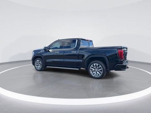 Used 2025 GMC Sierra 1500 Denali image 6