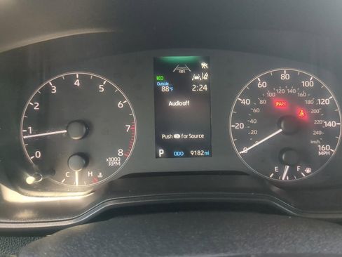 Used 2025 Toyota Corolla SE FWD image 21