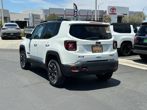 Certified 2023 Jeep Renegade Trailhawk AWD/4WD image 4