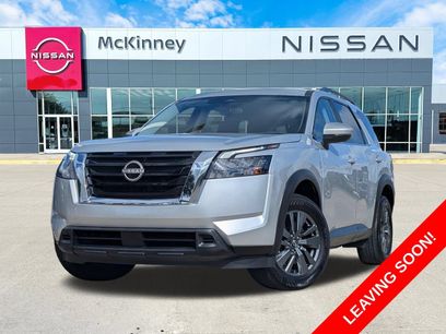 Used 2025 Nissan Pathfinder SV