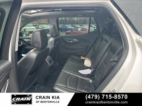 Used 2019 GMC Terrain SLT w/ Preferred Package image 28