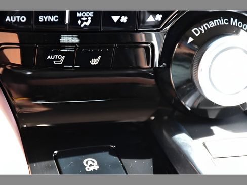 Used 2024 Acura MDX SH-AWD w/ Technology Package image 39
