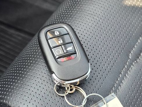 Certified 2025 Honda CR-V EX-L image 32