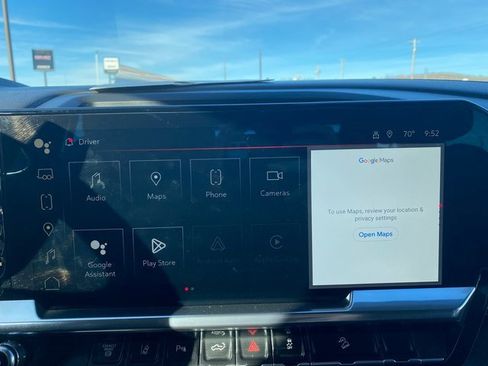 Used 2024 GMC Sierra 3500 SLT w/ SLT Premium Package image 16