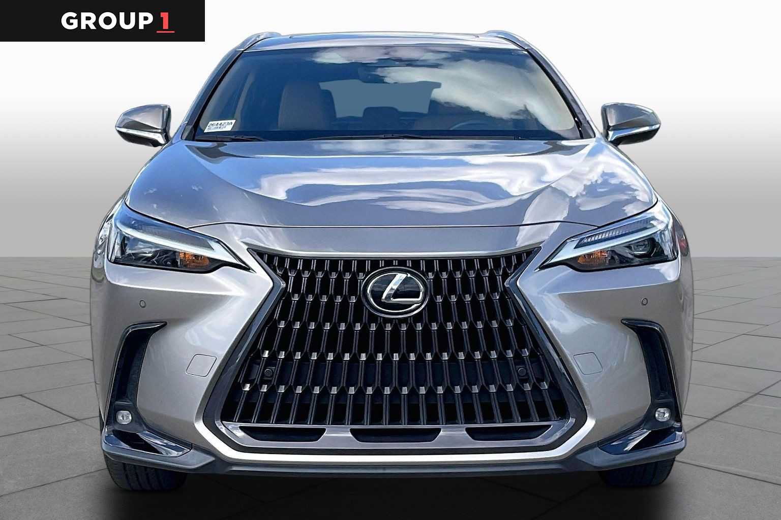 Used 2023 Lexus NX 250 FWD w/ Towing Package (2000 Lbs) image 4
