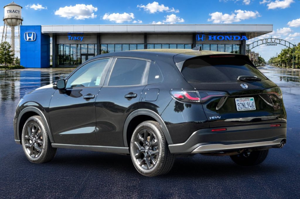 Certified 2023 Honda HR-V Sport image 10