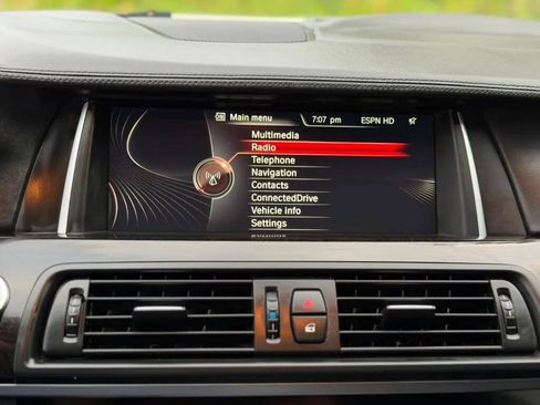Used 2015 BMW 550i xDrive Sedan AWD/4WD image 21