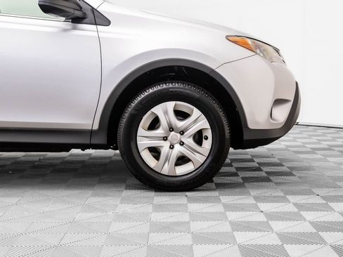 Used 2014 Toyota RAV4 LE image 32