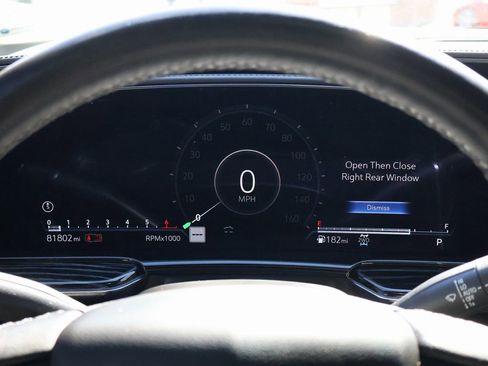 Used 2021 Cadillac Escalade Sport w/ Driver Assist Tech Package image 38