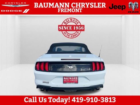 Used 2022 Ford Mustang Premium RWD image 6
