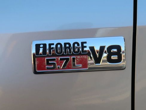 Used 2012 Toyota Tundra Limited w/ Platinum Pkg image 13