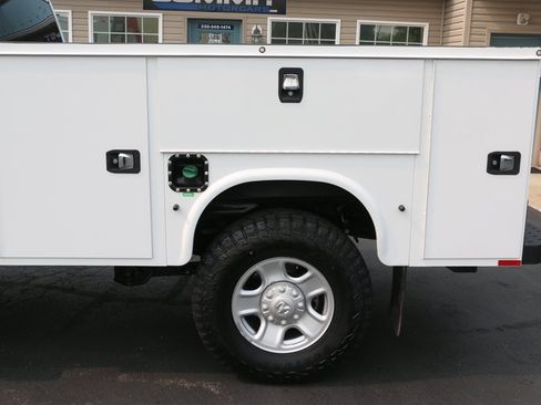 Used 2024 RAM 2500 Tradesman w/ Snow Chief Group AWD/4WD image 36