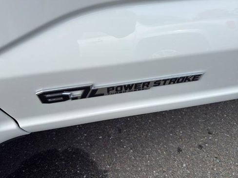 New 2026 Ford F350 Platinum w/ FX4 Off-Road Package image 3