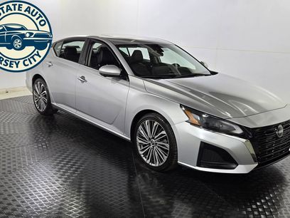 Used 2023 Nissan Altima 2.5 SL