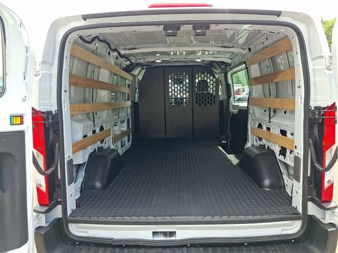 Certified 2025 Ford Transit 250 Low Roof w/ Exterior Upgrade Package RWD image 27