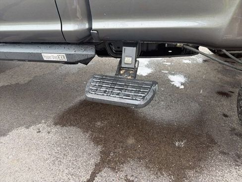 Used 2017 Ford F250 XLT w/ XLT Premium Package image 21