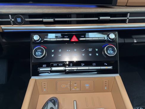 New 2026 Hyundai Santa Fe Limited w/ Tow & Go Package image 21