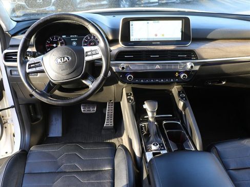 Used 2021 Kia Telluride SX w/ SX Prestige Package image 12