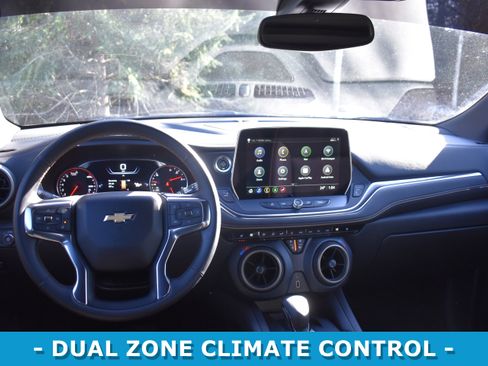 Used 2023 Chevrolet Blazer Premier image 10