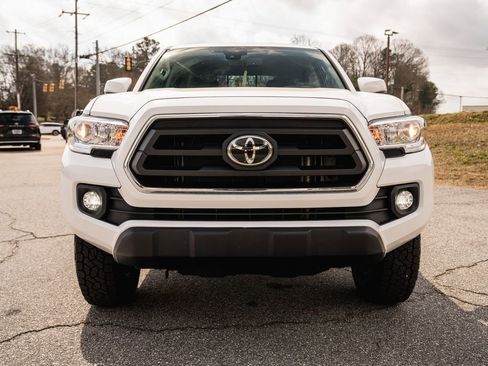 Certified 2022 Toyota Tacoma SR5 w/ Technology Package image 2