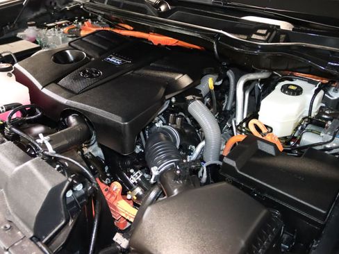 Used 2025 Toyota Sequoia TRD Pro AWD/4WD image 86