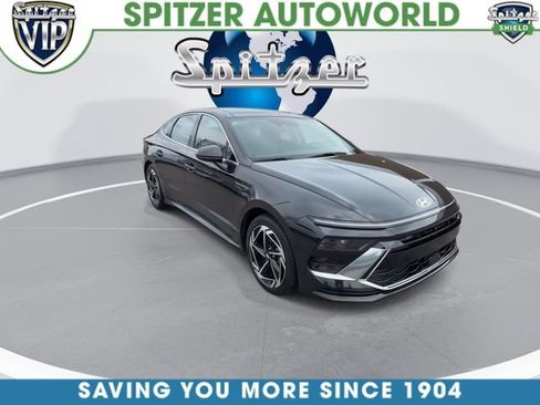 Used 2024 Hyundai Sonata SEL w/ Convenience Package FWD image 2