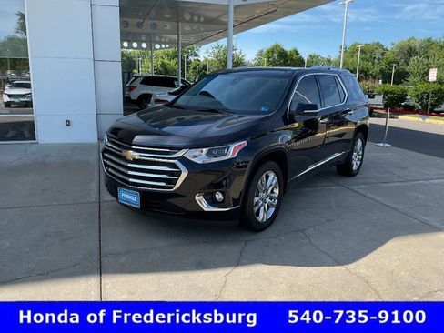 Used 2020 Chevrolet Traverse High Country w/ LPO, Floor Liner Package AWD/4WD image 1