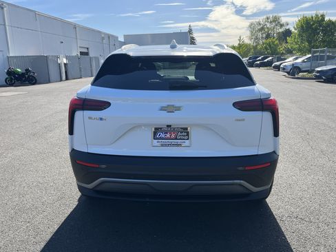 Used 2024 Chevrolet Blazer EV LT AWD/4WD image 4