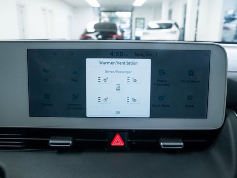 Used 2024 Hyundai Ioniq 5 Limited image 14