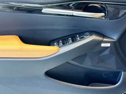 Used 2024 Kia Seltos SX image 17