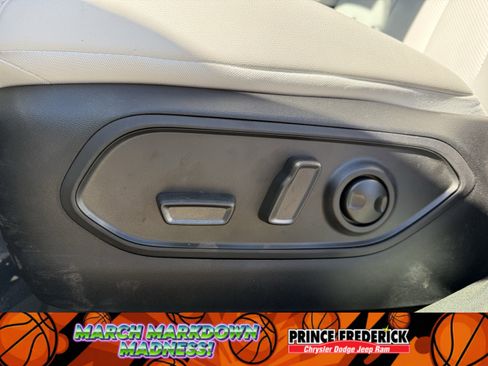 New 2026 Jeep Cherokee Limited image 11