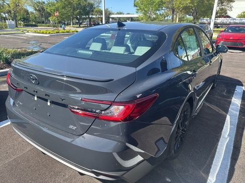 New 2026 Toyota Camry SE FWD image 4