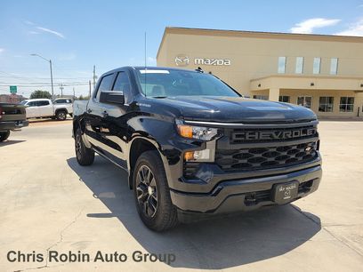 Used 2025 Chevrolet Silverado 1500 Custom