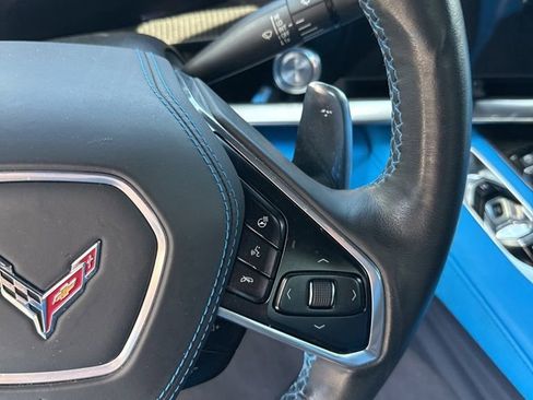 Used 2021 Chevrolet Corvette Stingray Premium Cpe w/ Z51 Performance Package RWD image 18