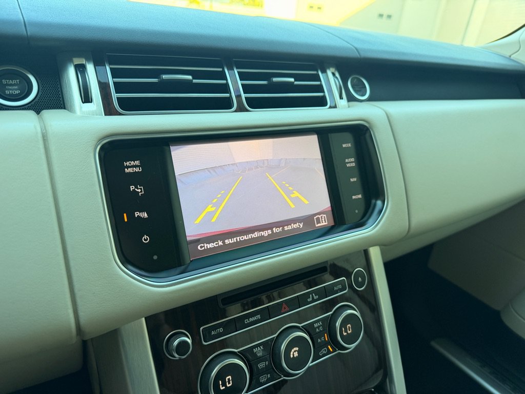 Used 2013 Land Rover Range Rover HSE AWD/4WD image 10